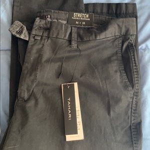 Men’s Tahari modern Chinos Black. Size 36 32. NWT